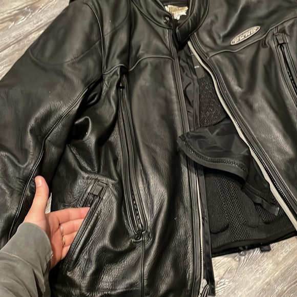 Harley Davidson Men’s FXRG Leather Jacket - Picture 7 of 8